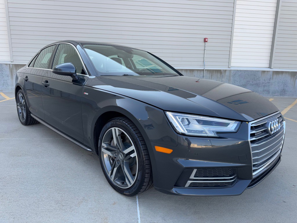 2017 Audi A4 Image 1