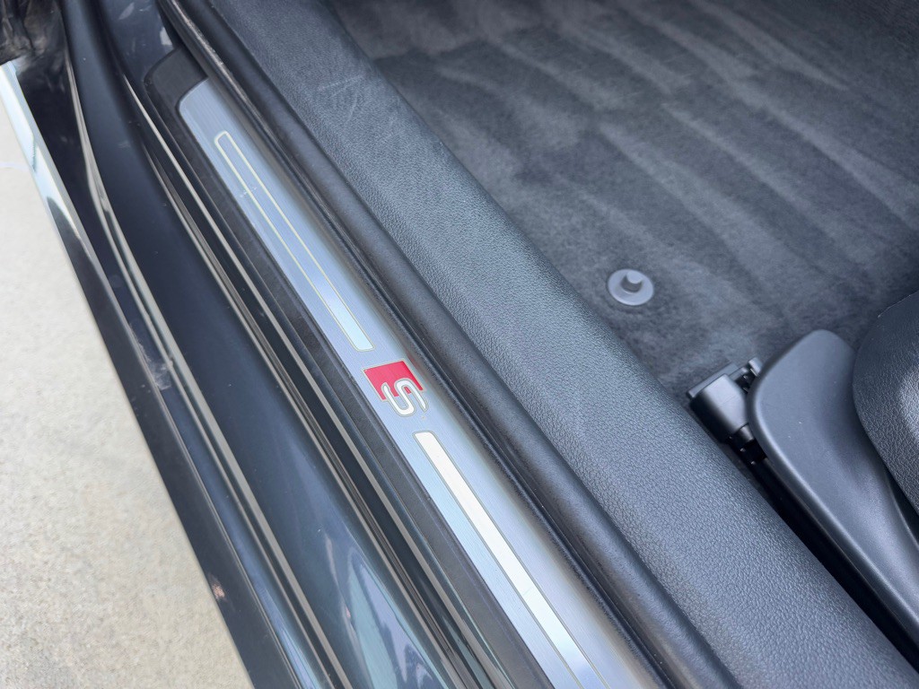 2017 Audi A4 Image 13