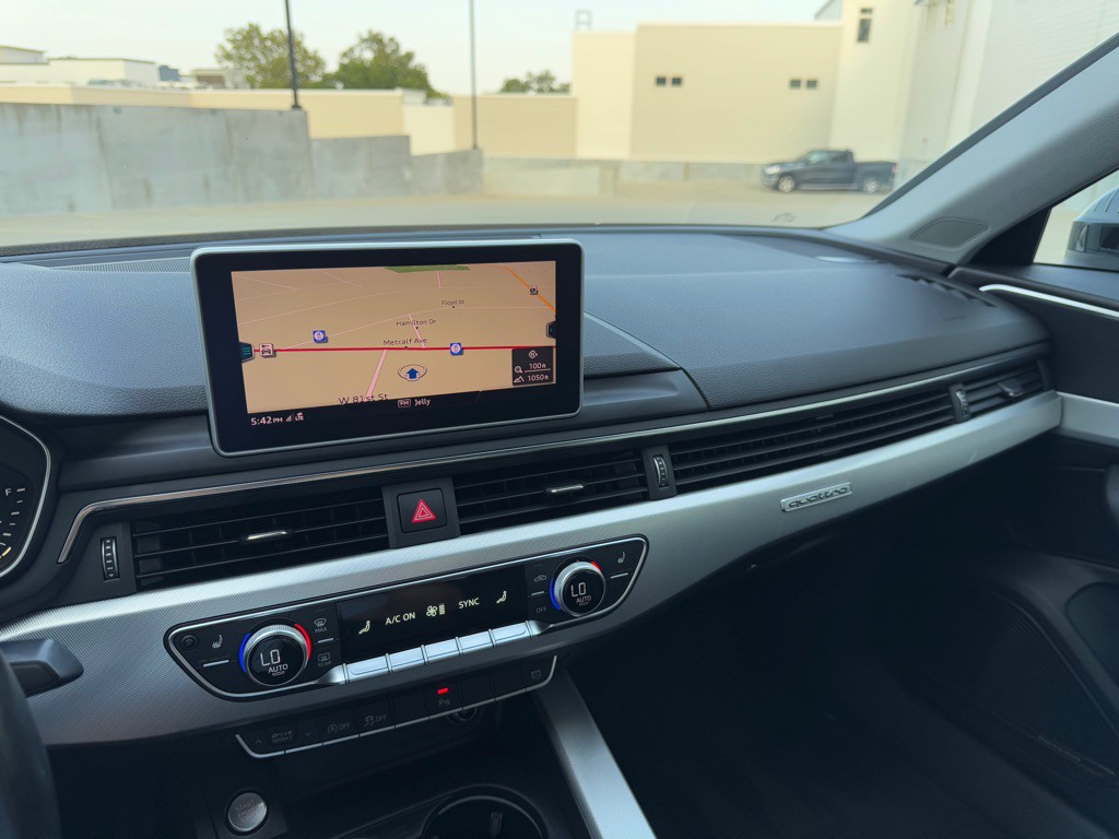 2017 Audi A4 Image 16