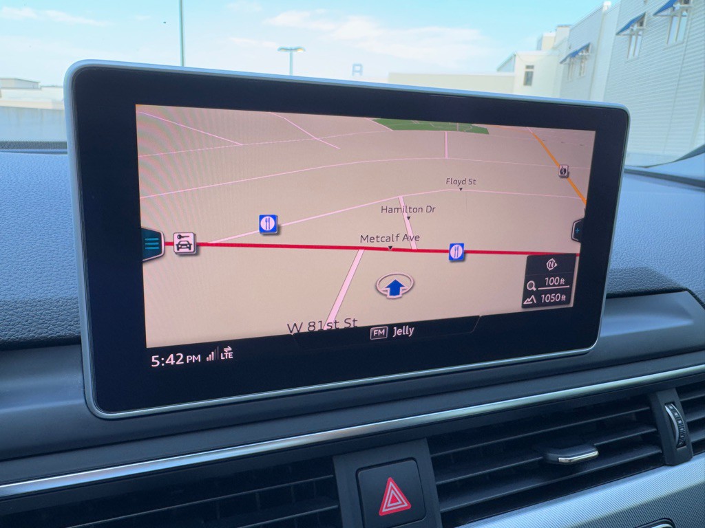 2017 Audi A4 Image 17