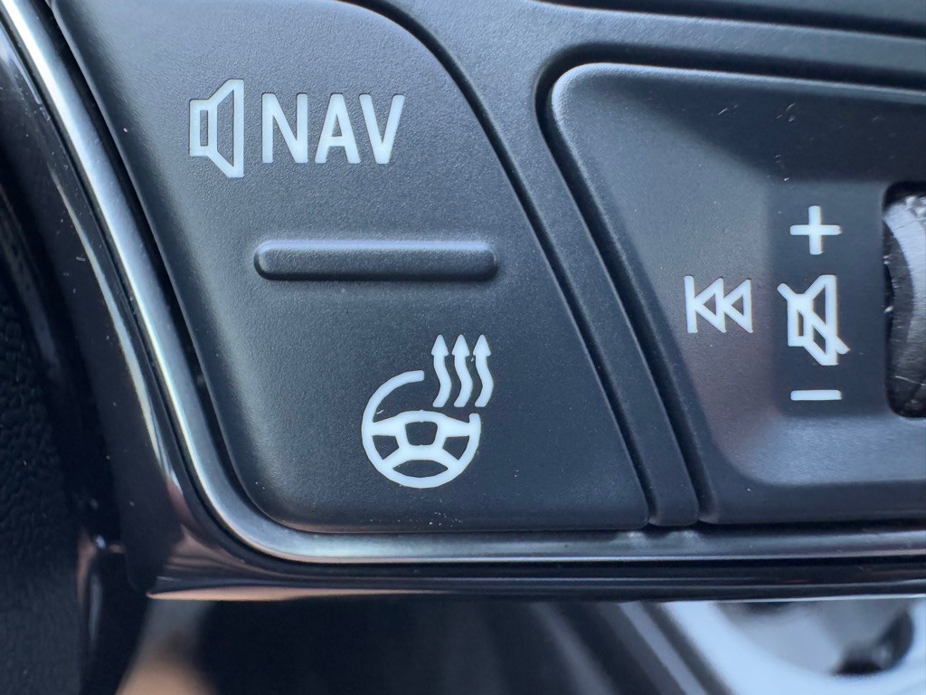 2017 Audi A4 Image 21