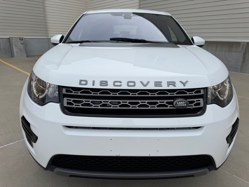 2019 Land Rover Discovery Sport Image 8