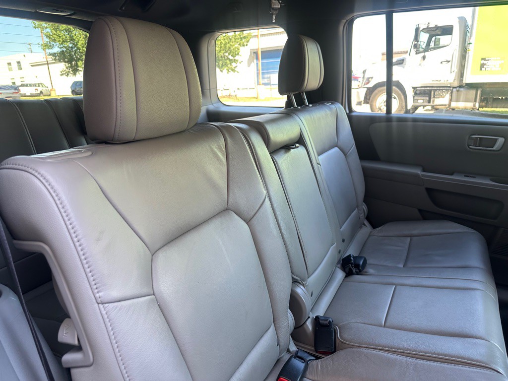 2014 Honda Pilot Image 22