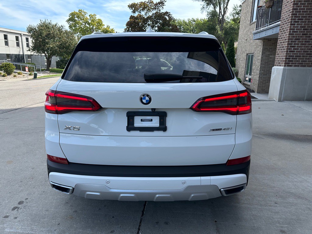 2020 BMW X5 Image 6