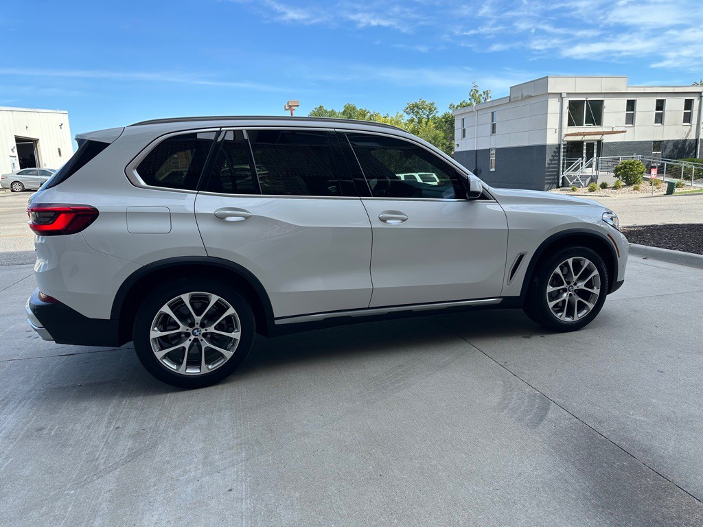 2020 BMW X5 Image 8