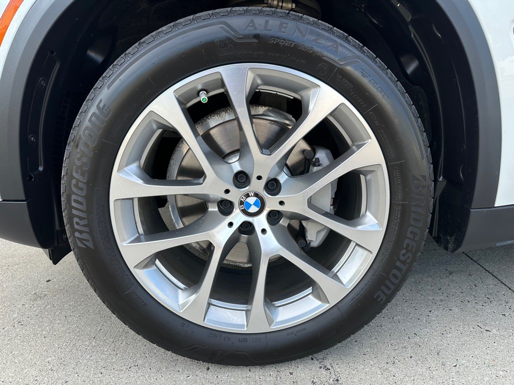 2020 BMW X5 Image 9