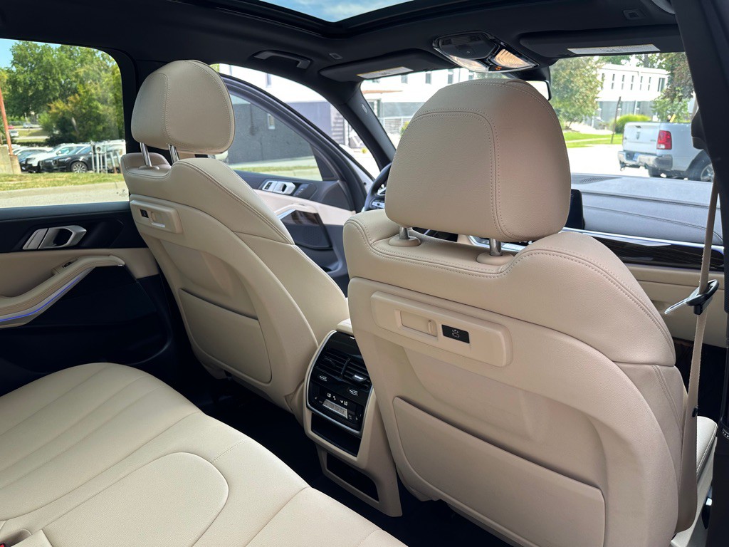 2020 BMW X5 Image 20