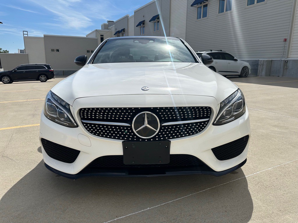 2016 Mercedes-Benz C-Class Image 2