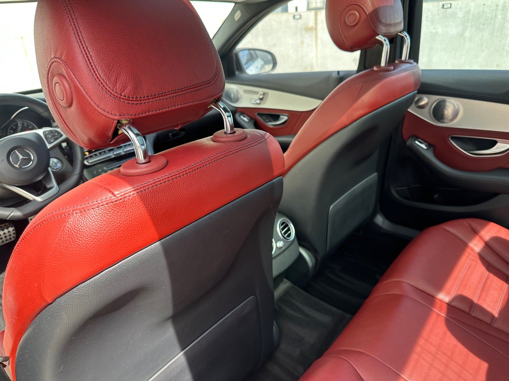 2016 Mercedes-Benz C-Class Image 20