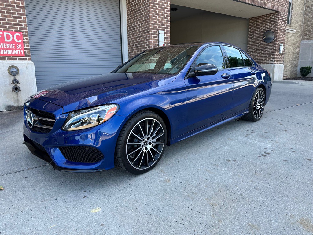2018 Mercedes-Benz C-Class Image 3