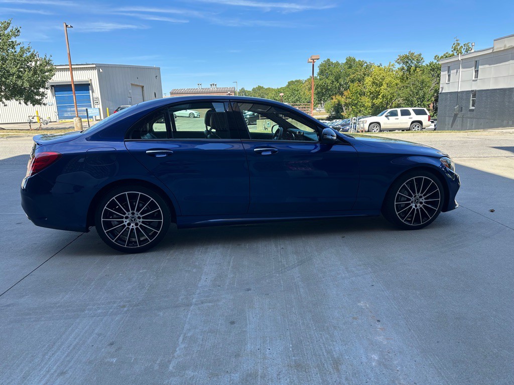 2018 Mercedes-Benz C-Class Image 8