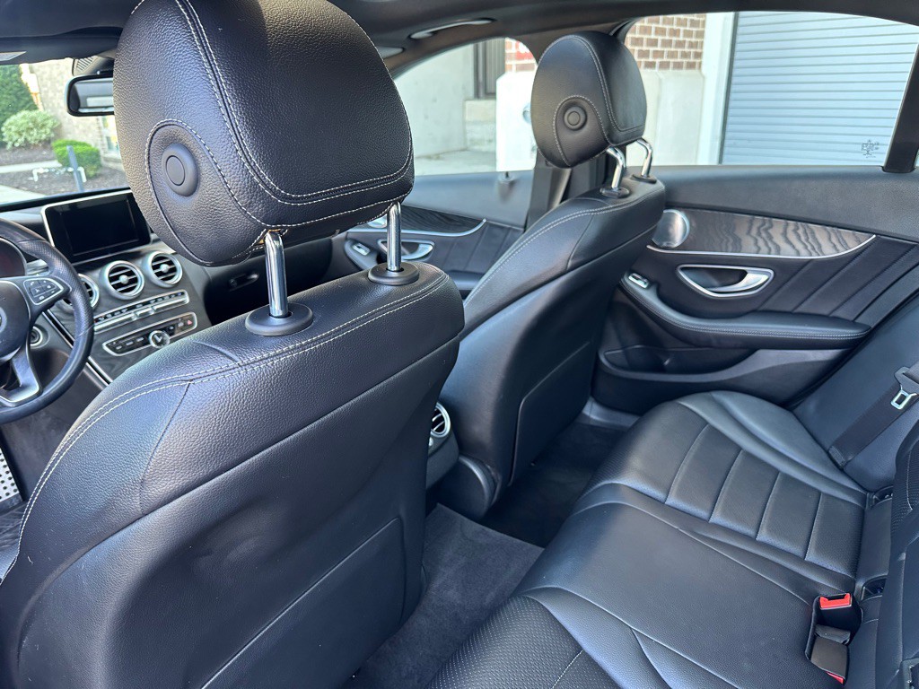 2018 Mercedes-Benz C-Class Image 19