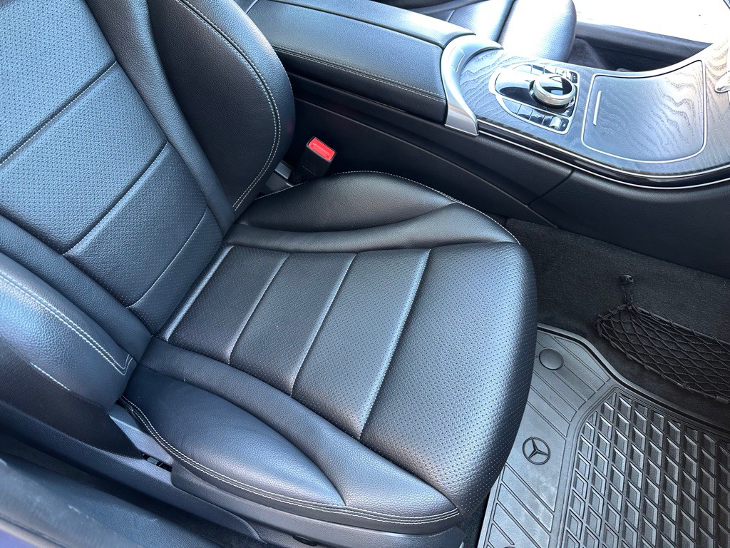 2018 Mercedes-Benz C-Class Image 28