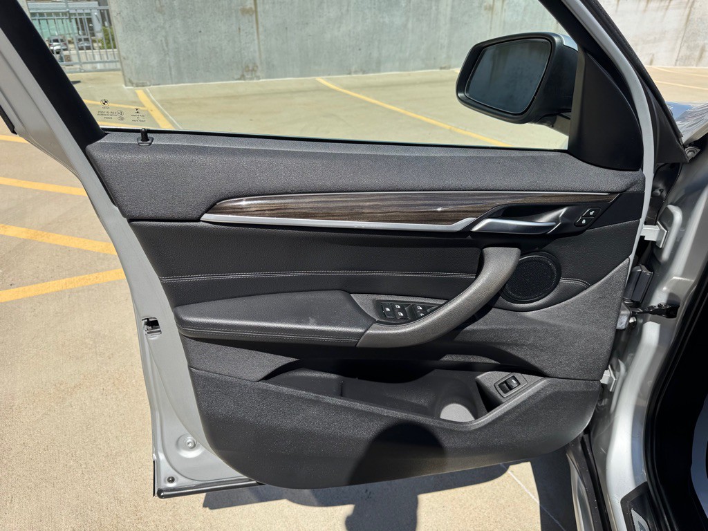 2017 BMW X1 Image 10