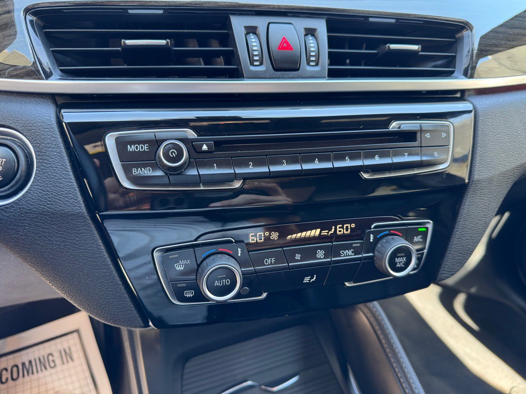 2017 BMW X1 Image 19