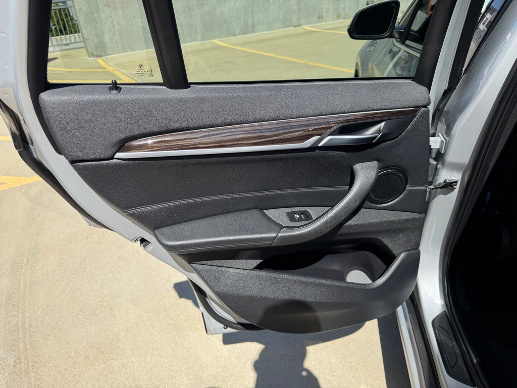 2017 BMW X1 Image 21