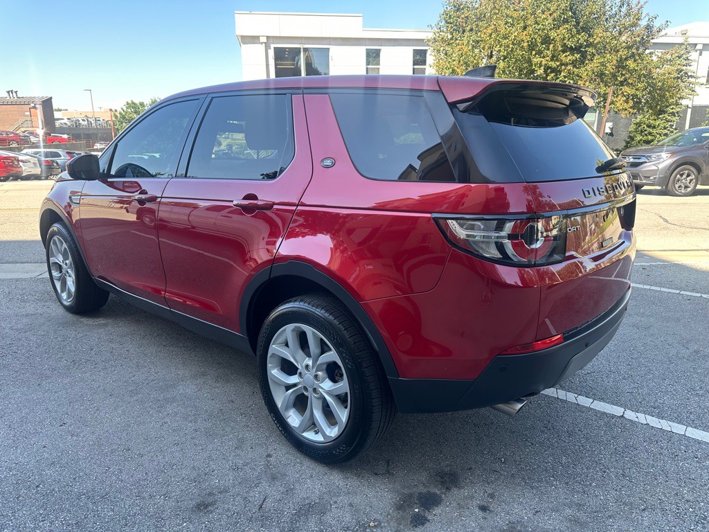 2019 Land Rover Discovery Sport Image 5