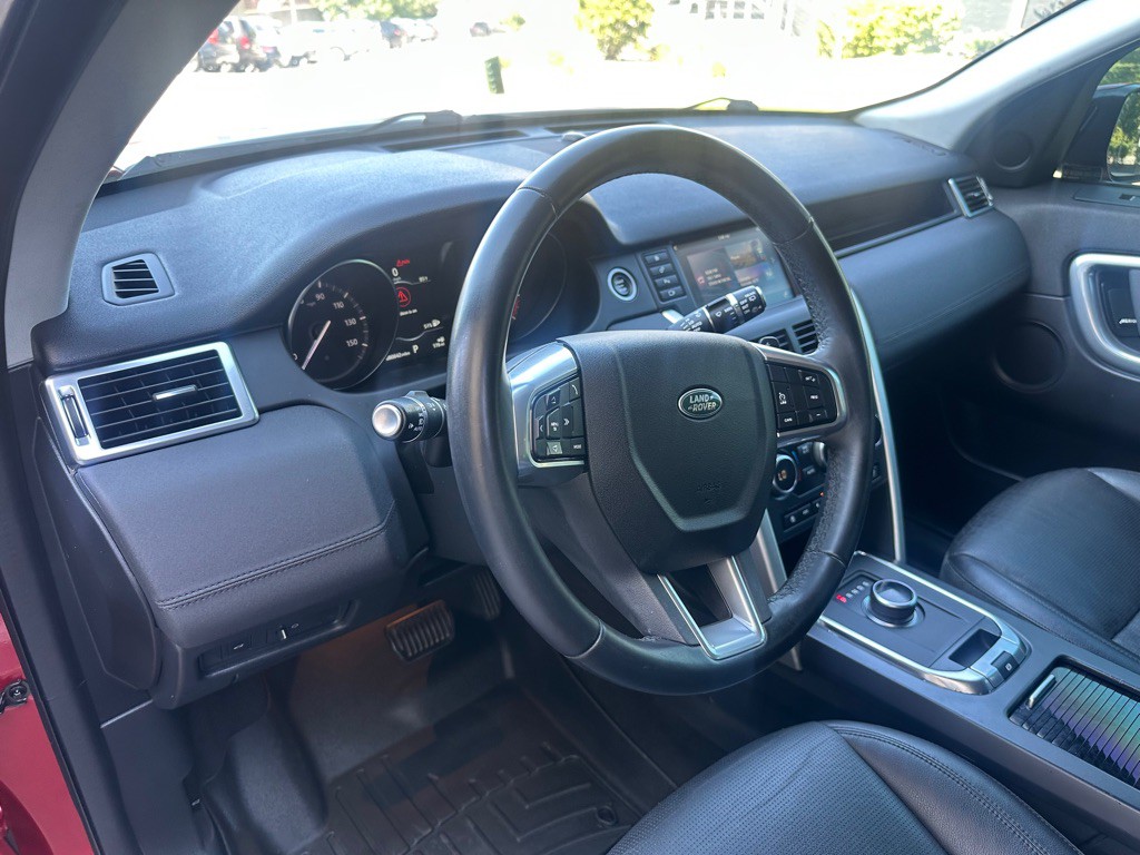 2019 Land Rover Discovery Sport Image 10