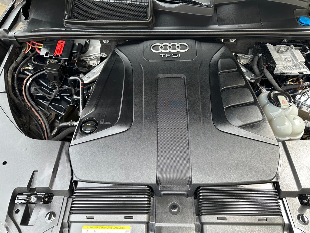 2017 Audi Q7 Image 31