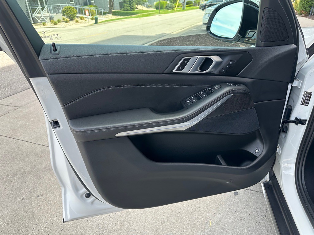 2022 BMW X5 Image 13