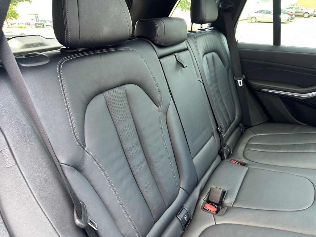 2022 BMW X5 Image 26