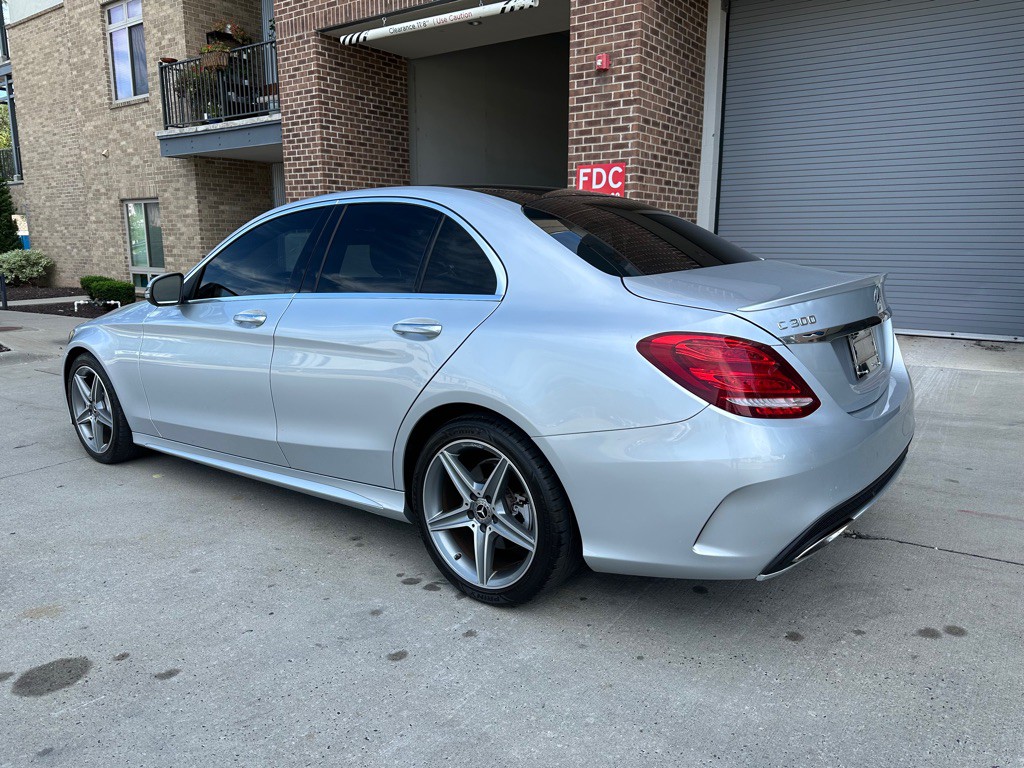 2018 Mercedes-Benz C-Class Image 5
