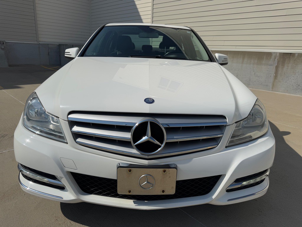 2013 Mercedes-Benz C-Class Image 8