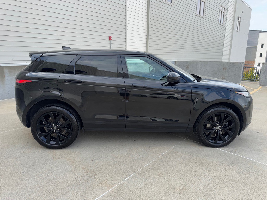 2020 Land Rover Range Rover Evoque Image 2