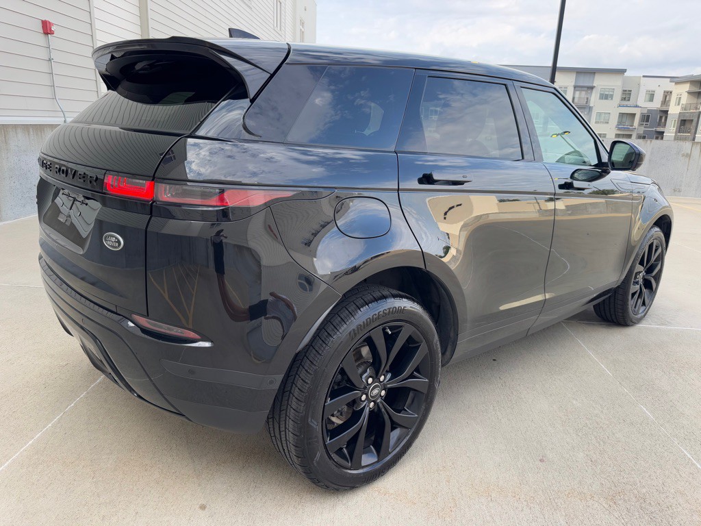 2020 Land Rover Range Rover Evoque Image 3