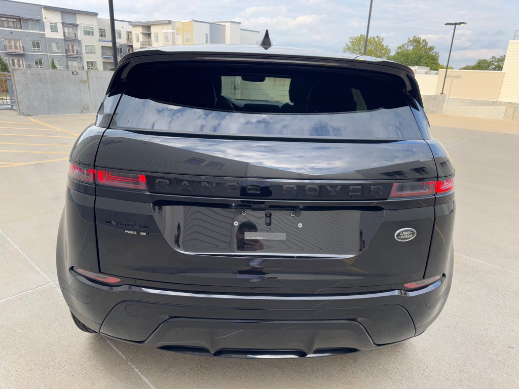 2020 Land Rover Range Rover Evoque Image 4