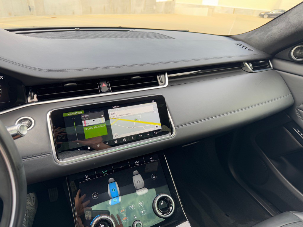 2020 Land Rover Range Rover Evoque Image 17