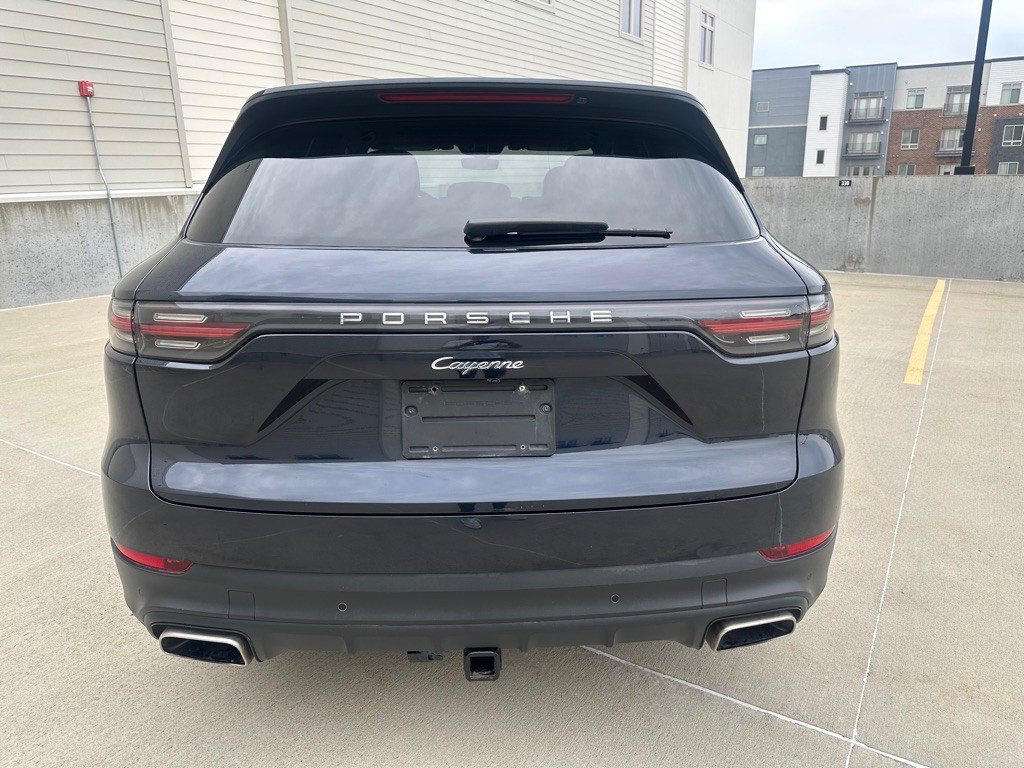 2021 Porsche Cayenne Image 6