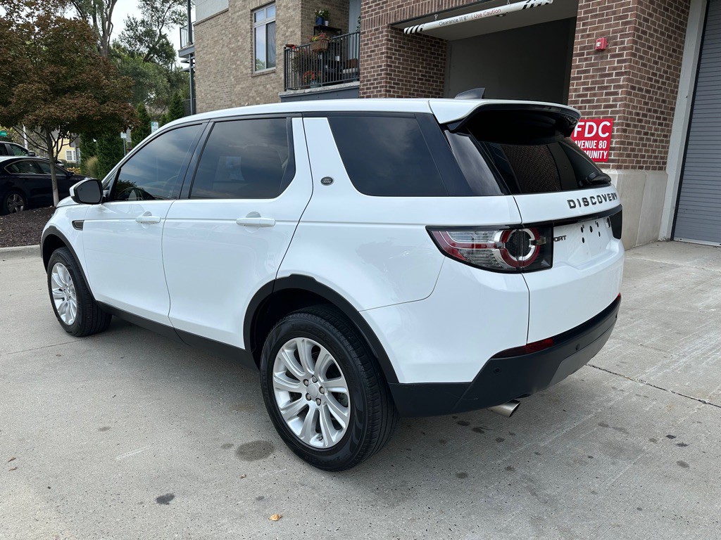 2019 Land Rover Discovery Sport Image 5
