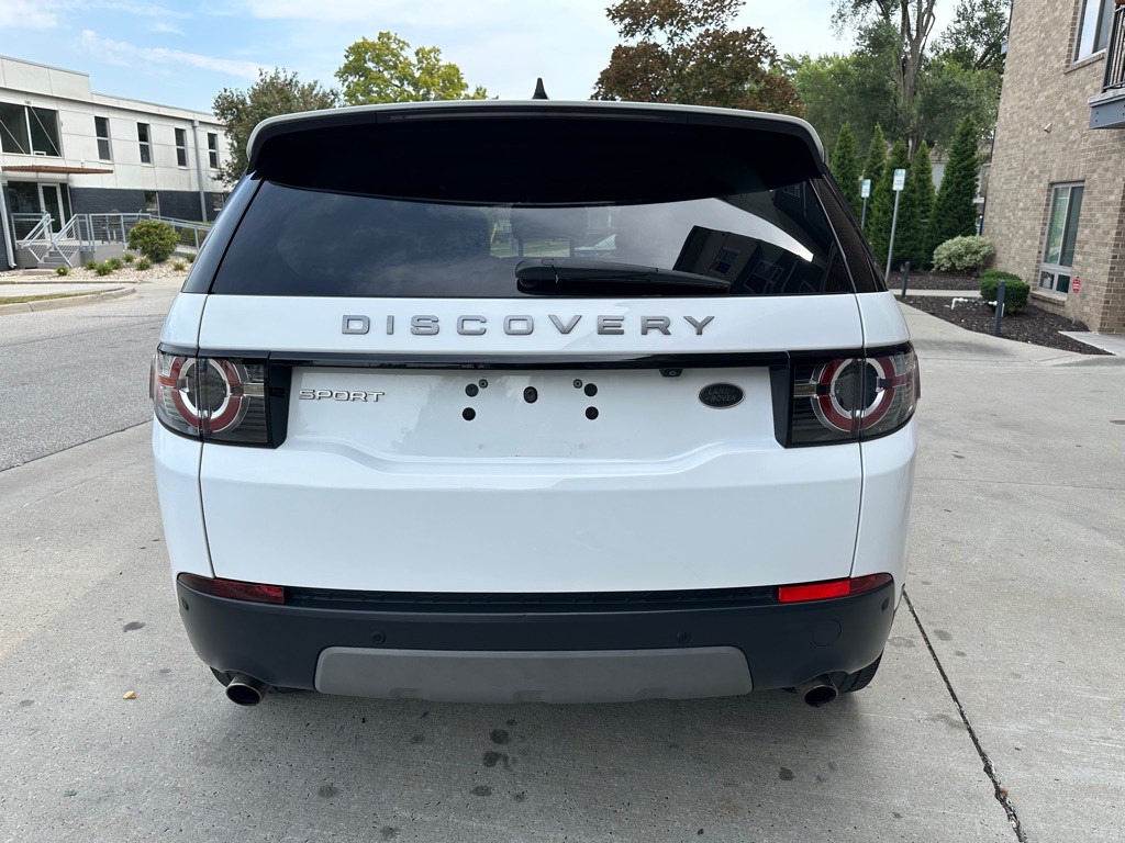 2019 Land Rover Discovery Sport Image 6