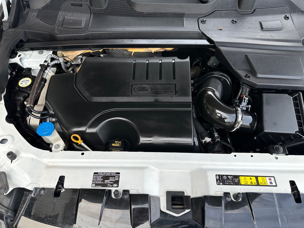 2019 Land Rover Discovery Sport Image 26