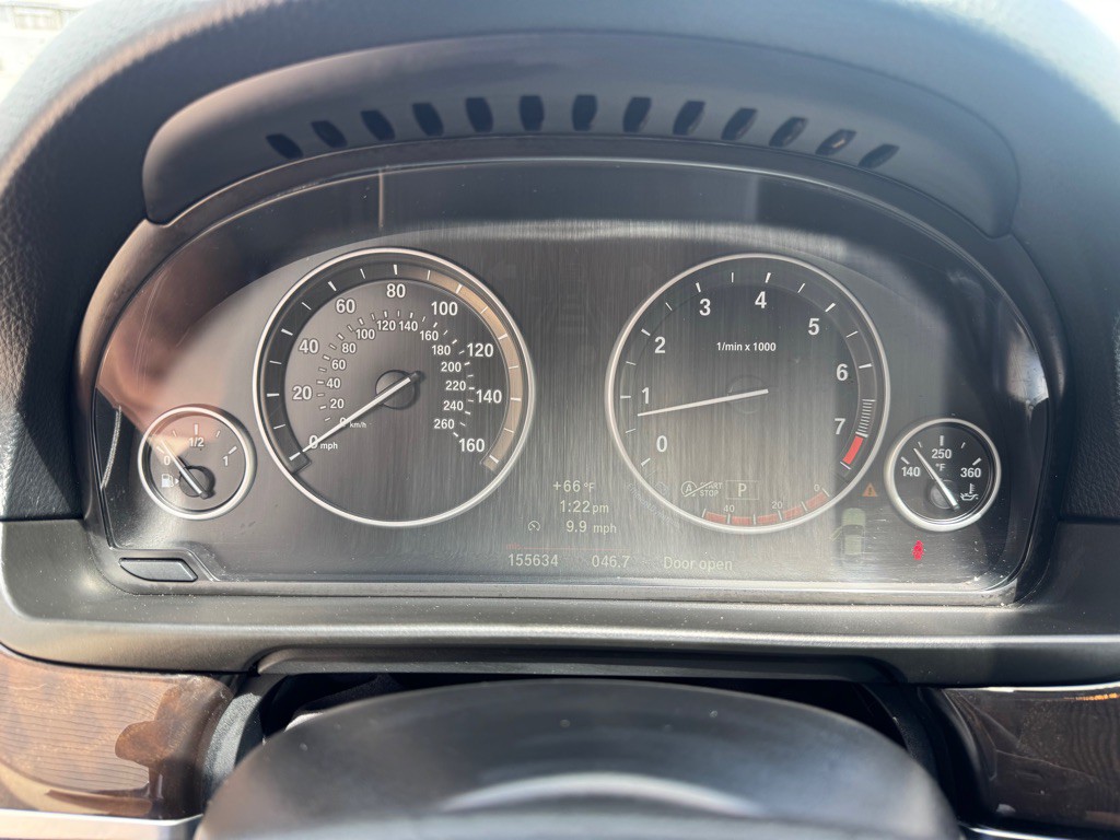 2013 BMW 5 Series Image 15