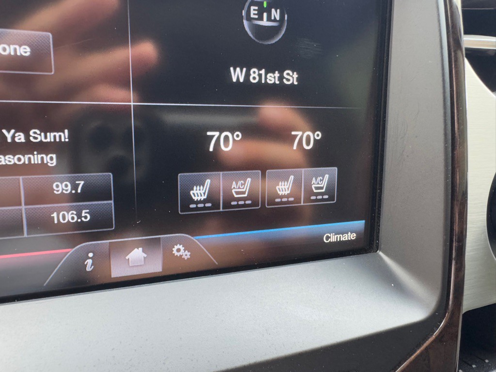 2014 Ford F-150 Image 20