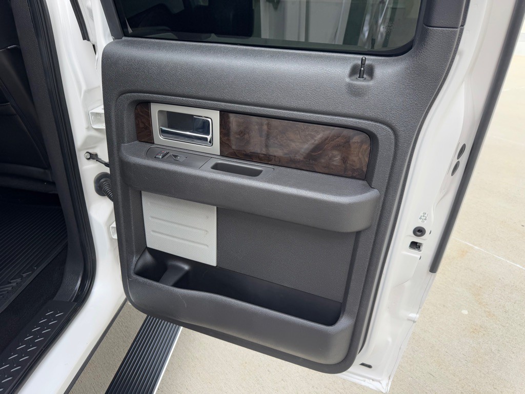 2014 Ford F-150 Image 28