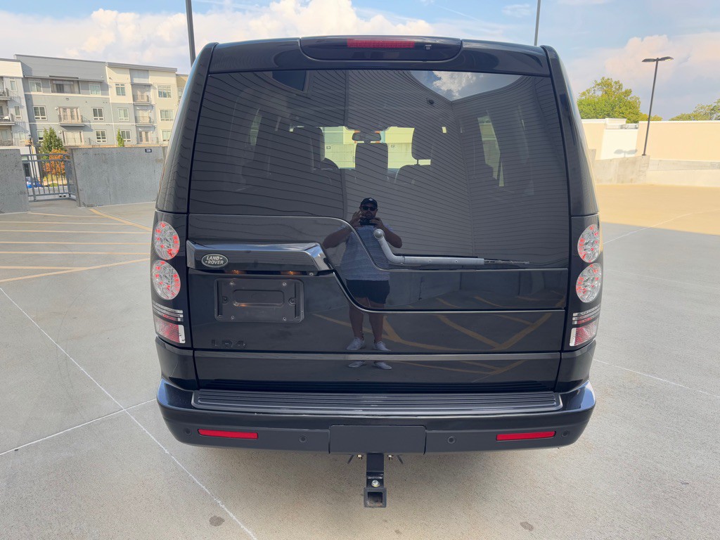 2016 Land Rover LR4 Image 4