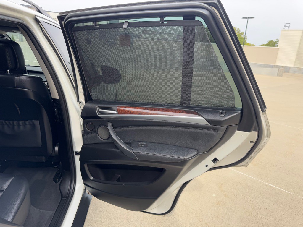 2013 BMW X5 Image 24