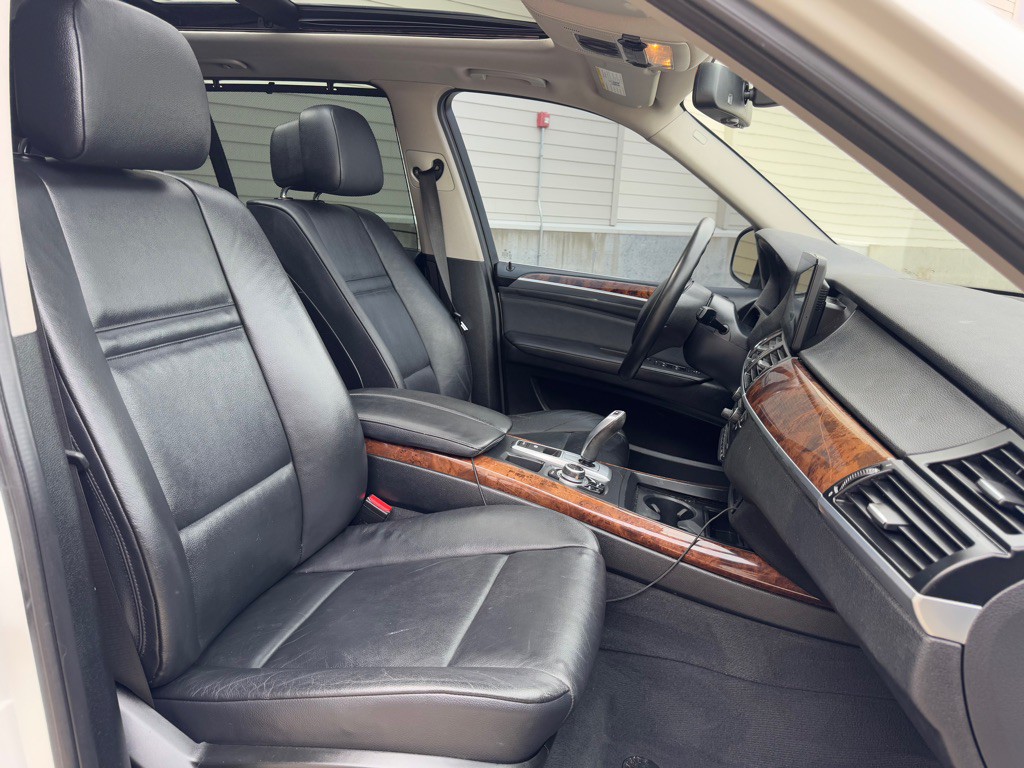 2013 BMW X5 Image 28