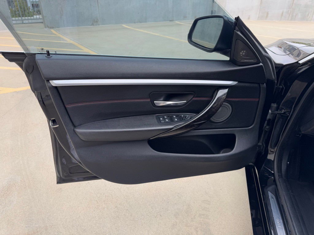 2017 BMW 4 Series Image 9