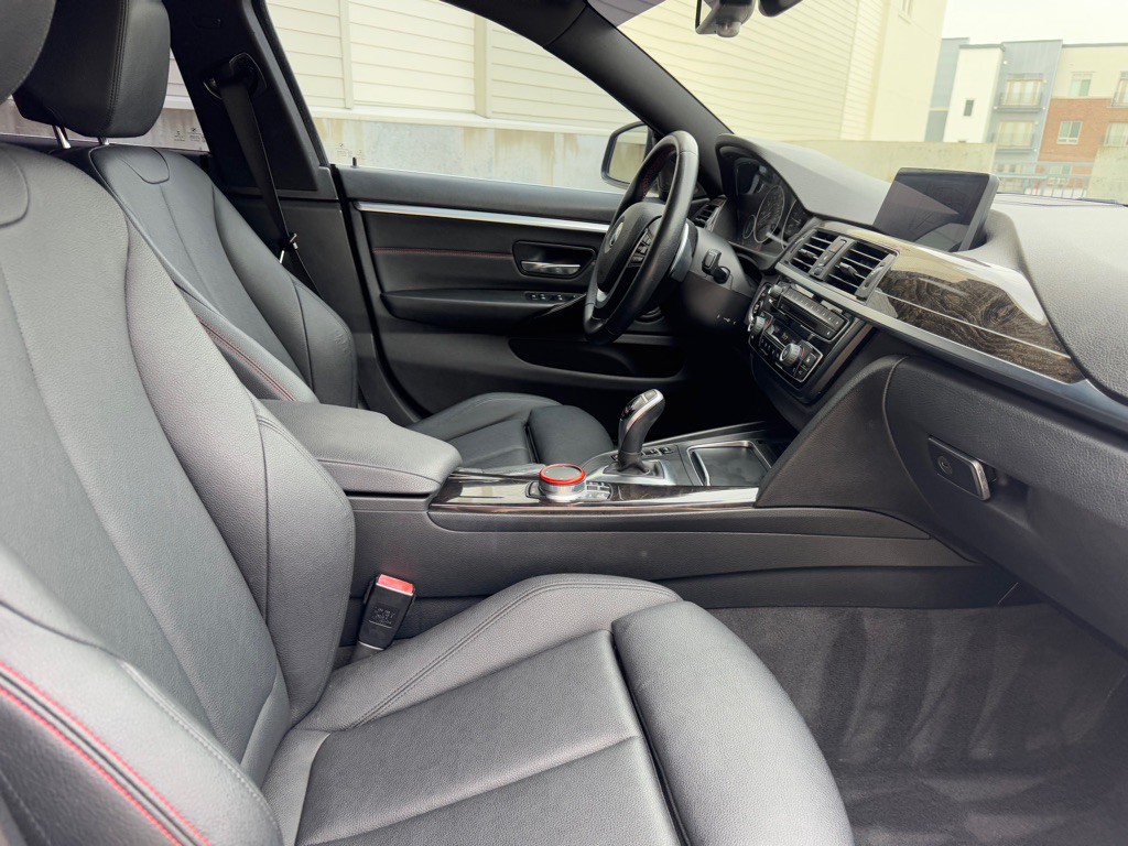 2017 BMW 4 Series Image 26