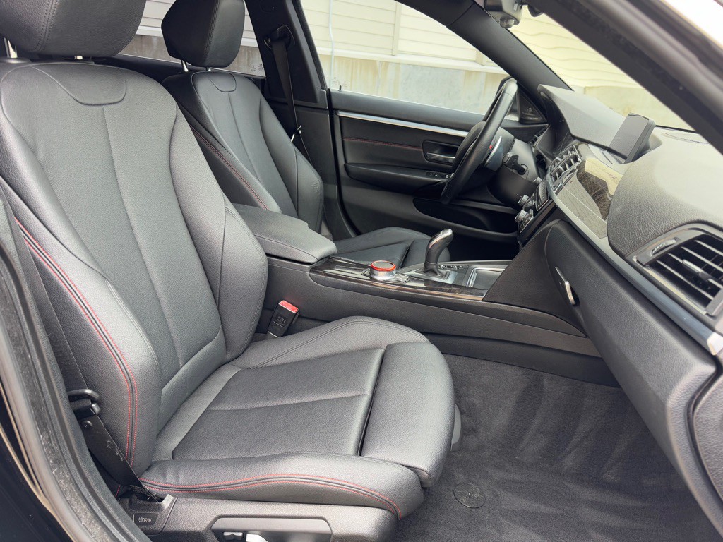 2017 BMW 4 Series Image 27