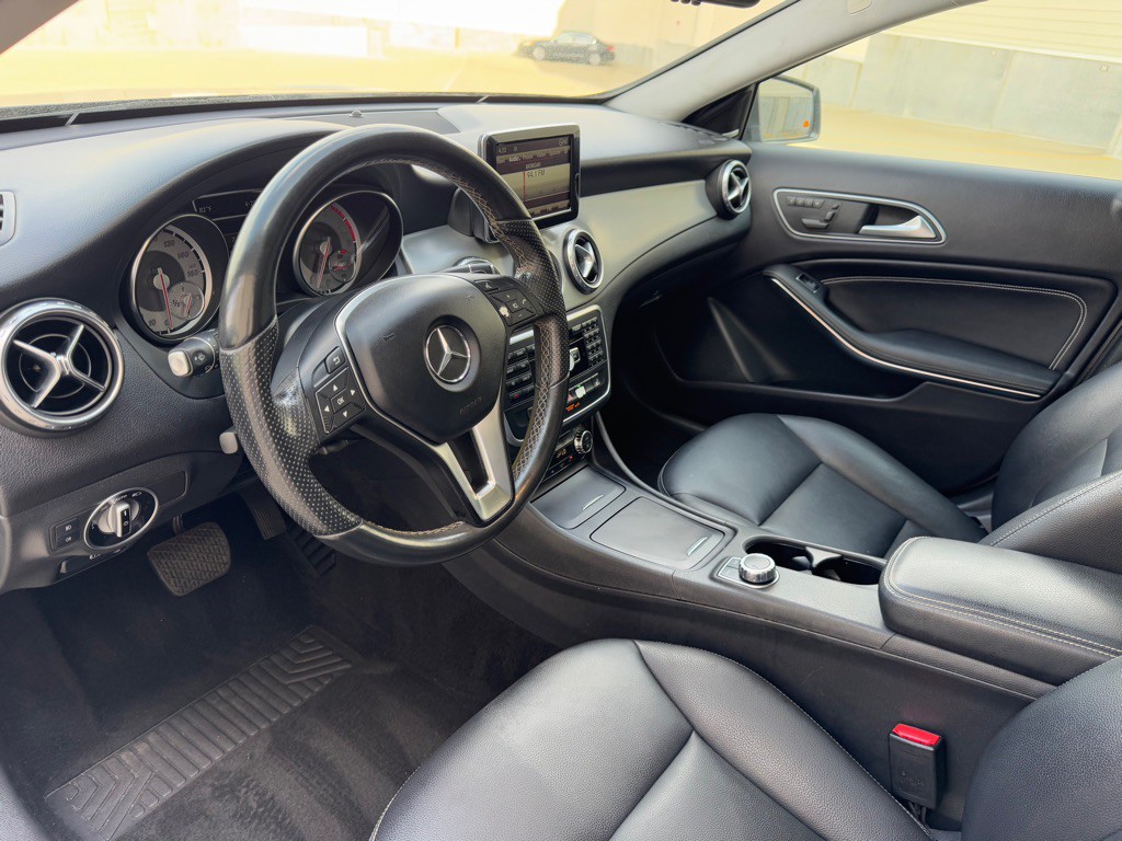 2015 Mercedes-Benz GLA-Class Image 10
