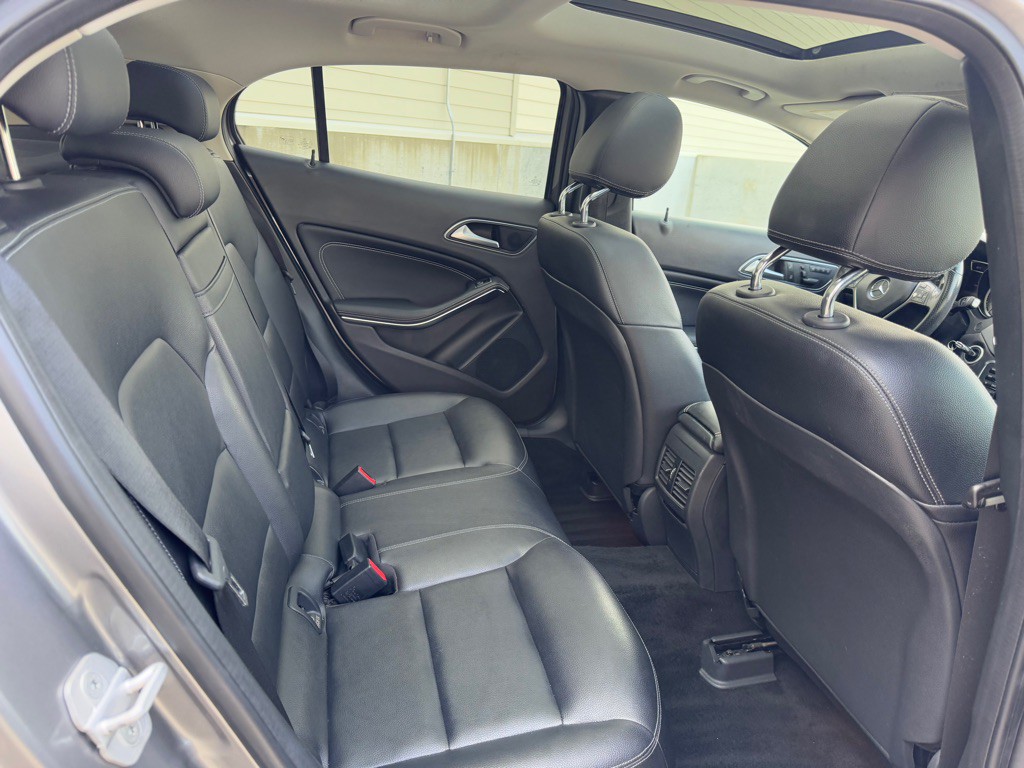 2015 Mercedes-Benz GLA-Class Image 23