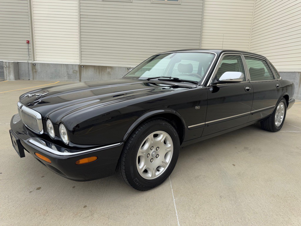 2003 Jaguar Vandenplas Image 7