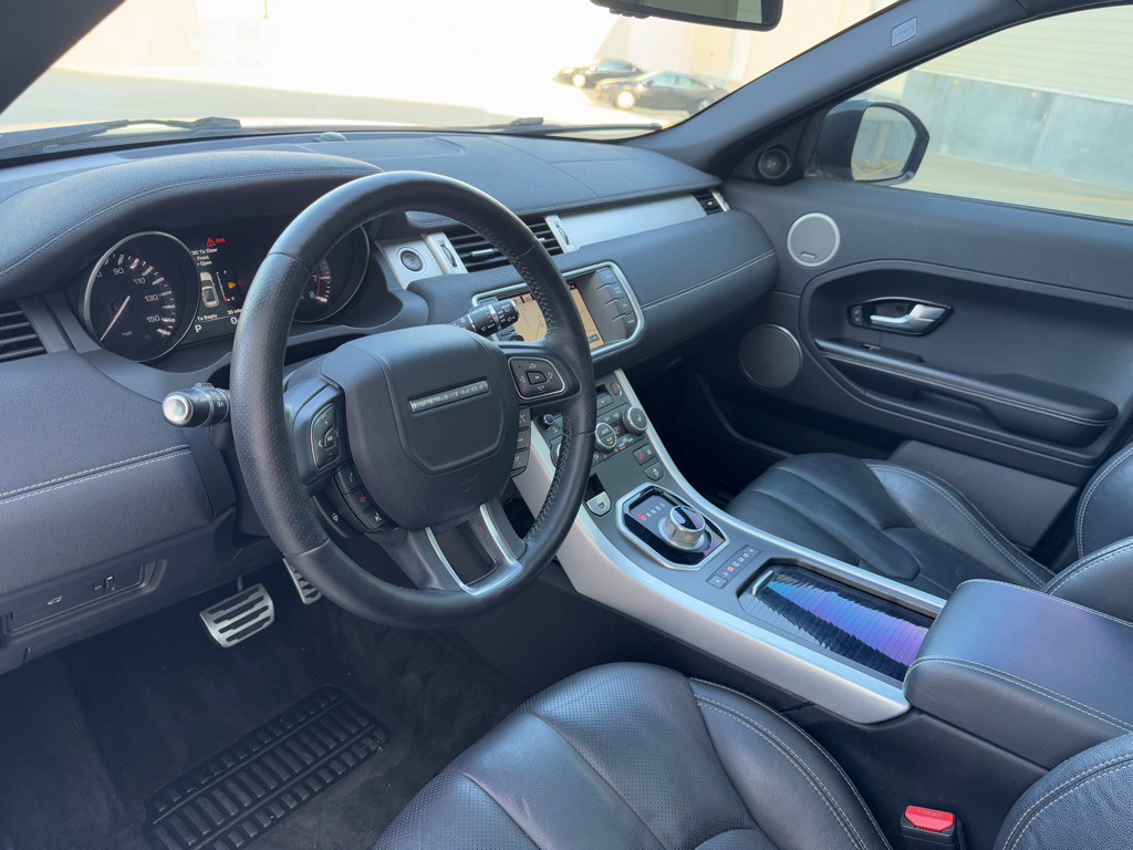 2014 Land Rover Range Rover Evoque Image 11