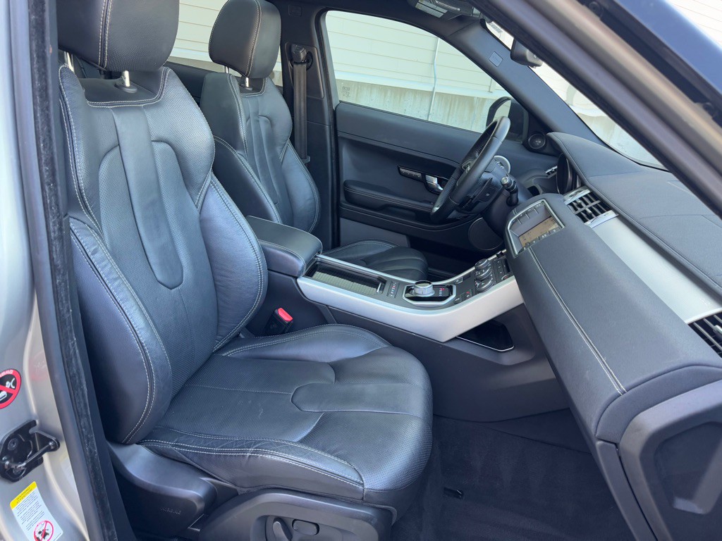 2014 Land Rover Range Rover Evoque Image 30