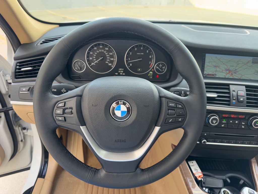 2011 BMW X3 Image 13